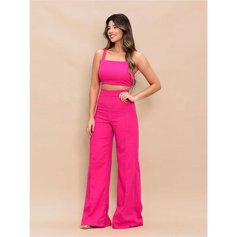 Conjunto Casual Chic em Linho com Calça Wide Leg Pantalona e Blusa Regata